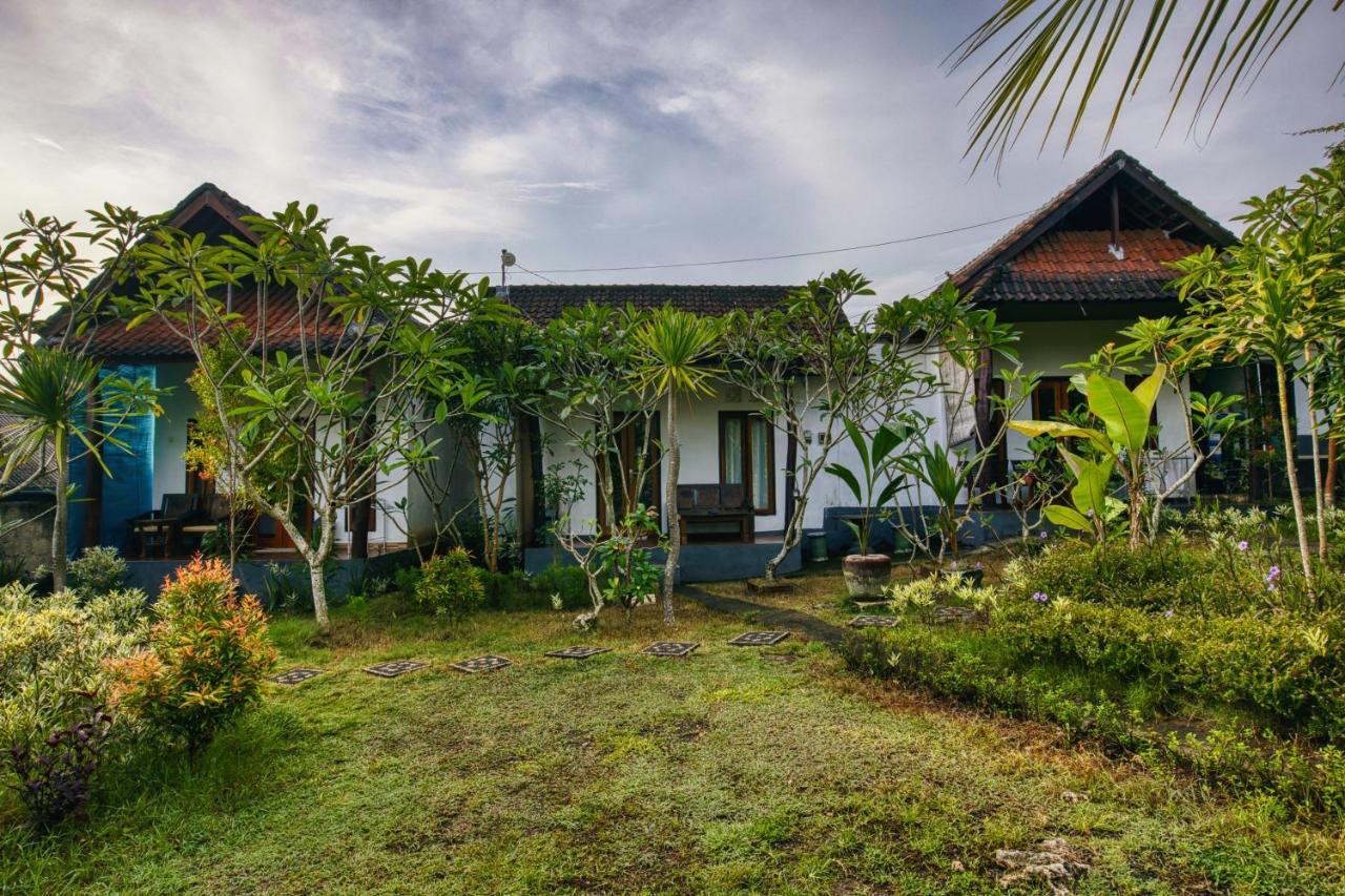 Hotel The Banana House Sakti Esterno foto
